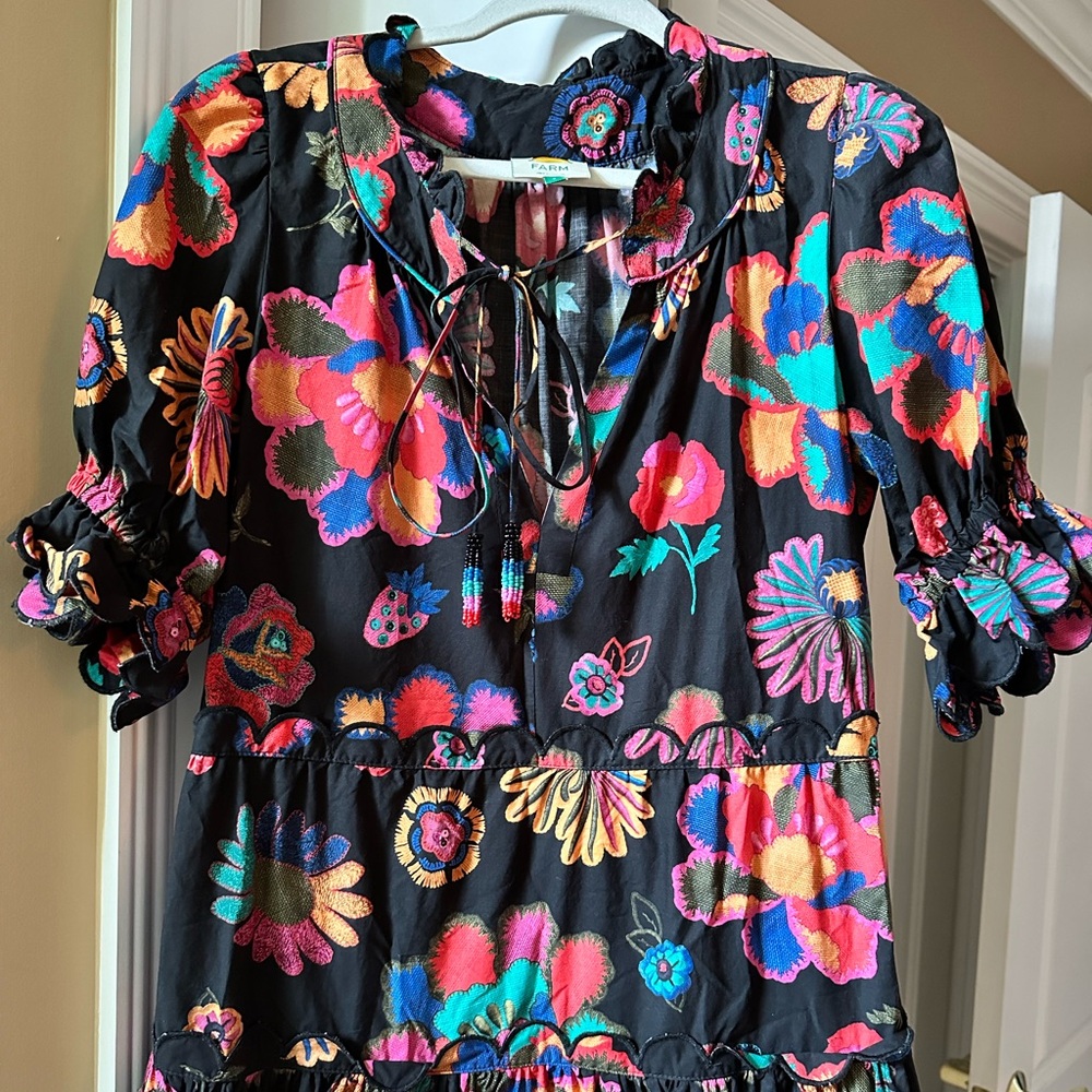 Farm Rio Floral Puffed Sleeve Midi Dress